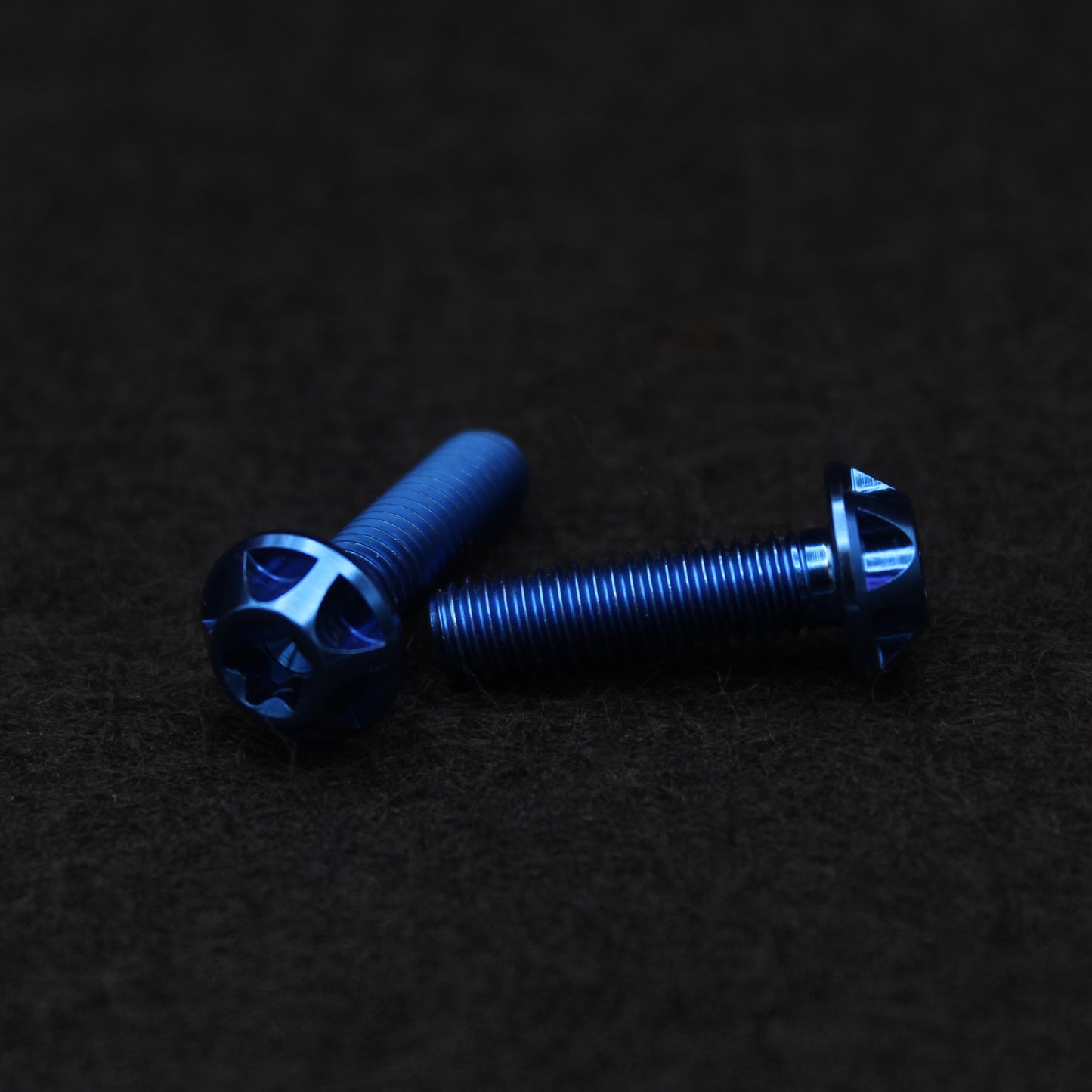 M6 Titanschrauben by FearCustomComposites