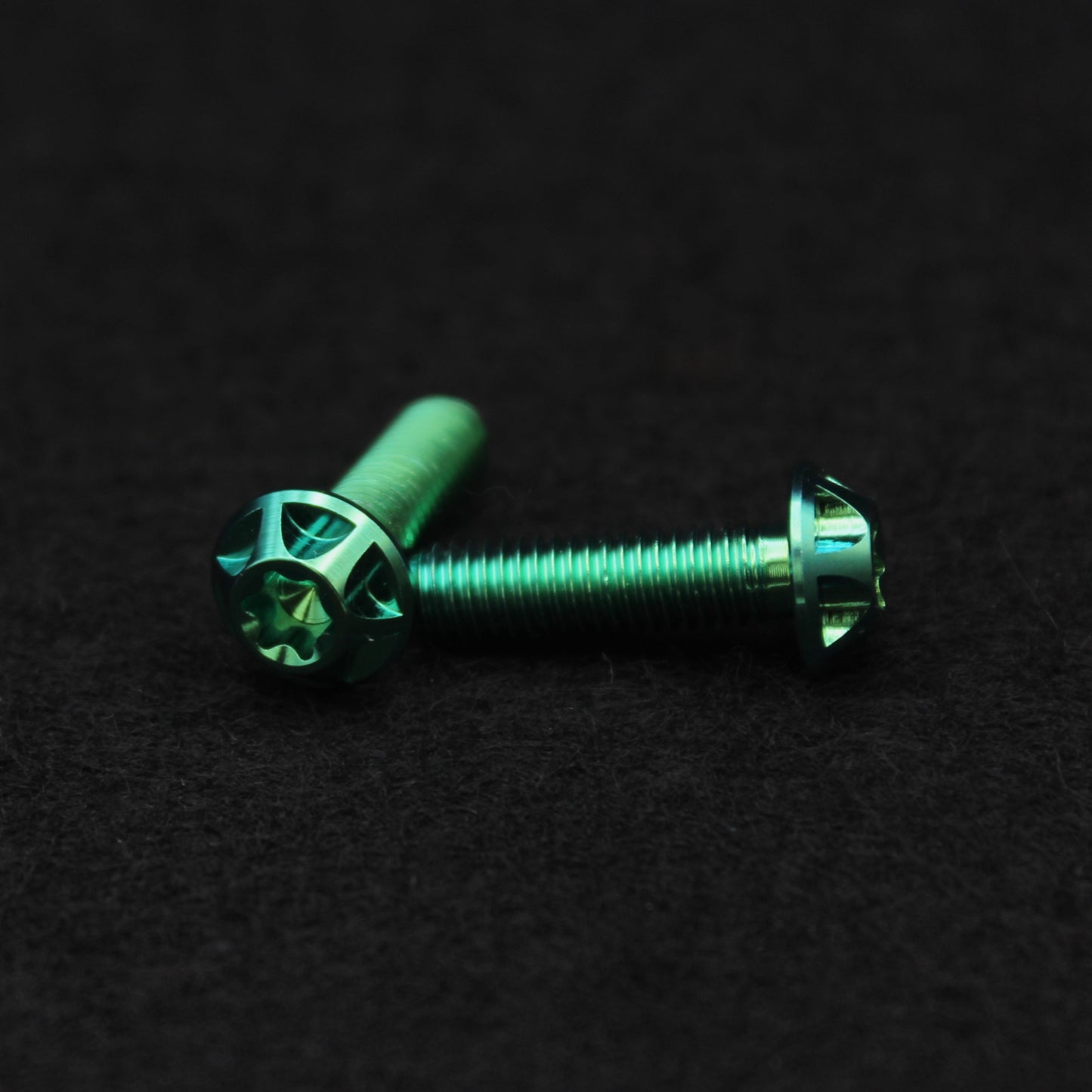 M6 Titanschrauben by FearCustomComposites